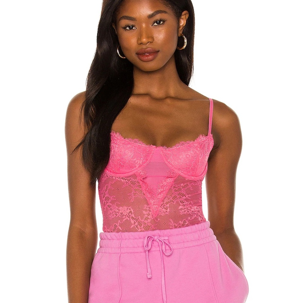Lovers and friends Arielle bodysuit in rose